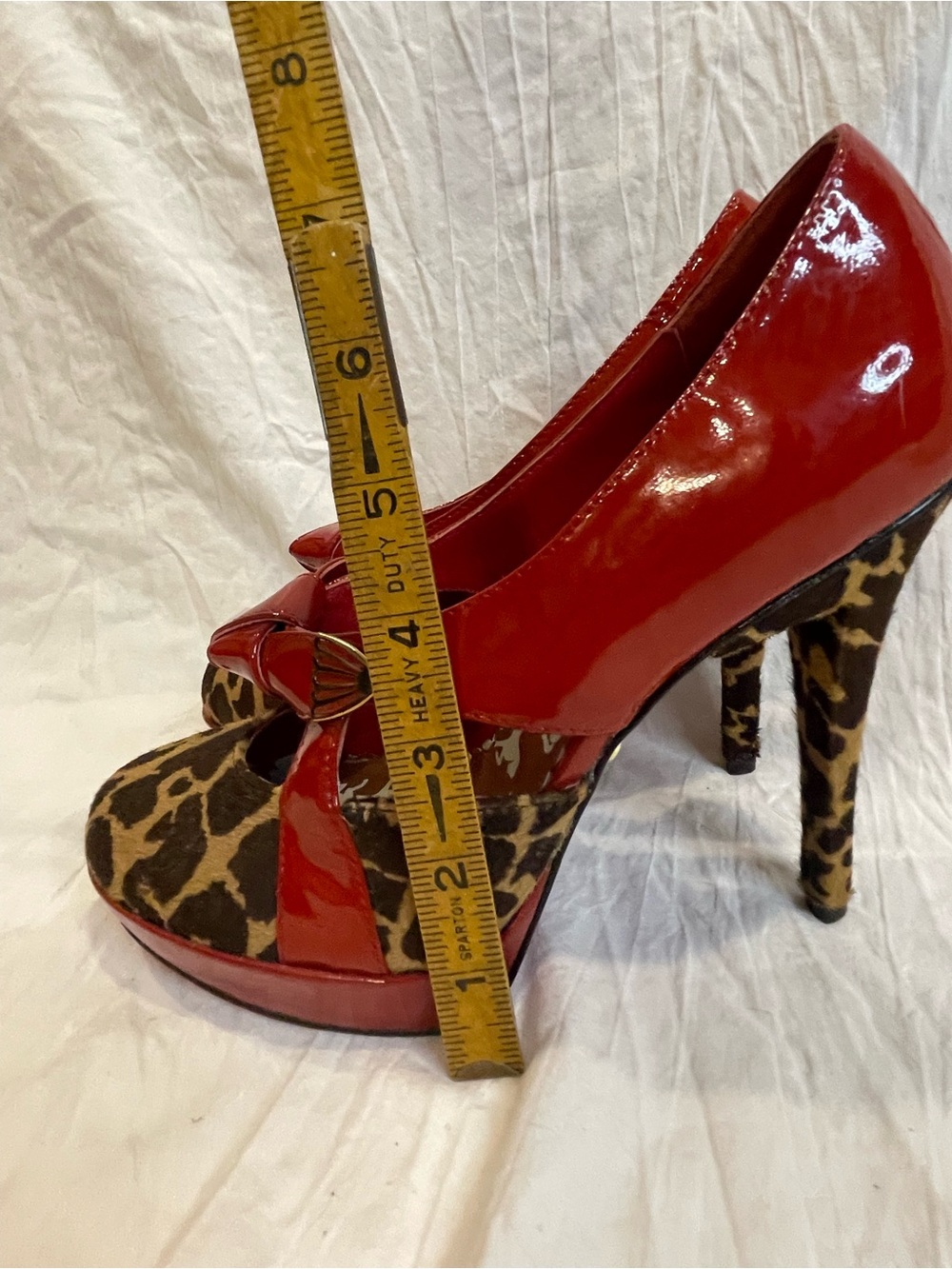 Betsey Johnson 7.5 Leopard Red Patent Bow Platform Stiletto Heels Y2K - Picture 6 of 11